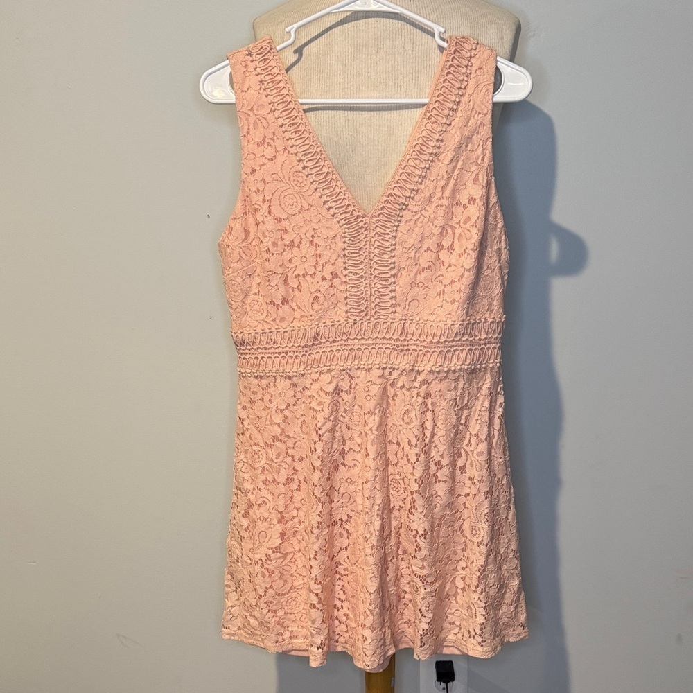 Francesca's NWT Delicate Pink Lace dress with gold trimming